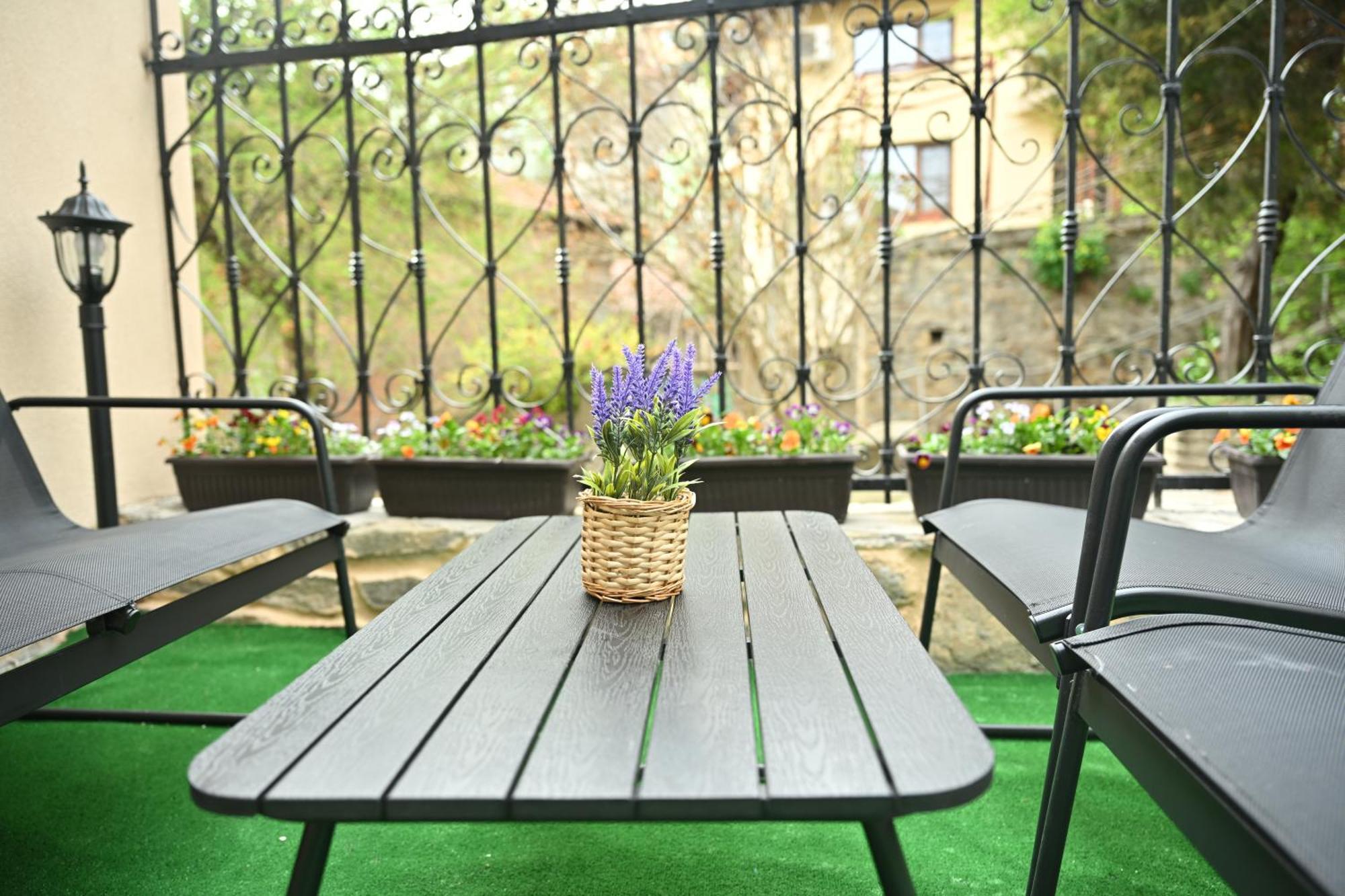 Апартамент Център Veliko Tarnovo Exterior photo